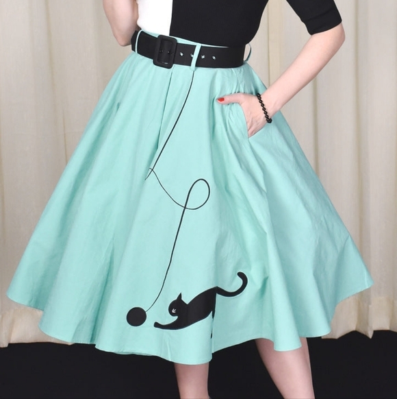 Collectif Mont Agreen Cat Design Swing Skirt Size Small - Picture 2 of 3